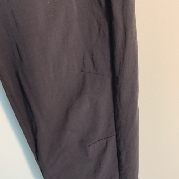 Athleta Trekkie North Jogger pant size 2 excellent condition - Picture 7 of 13